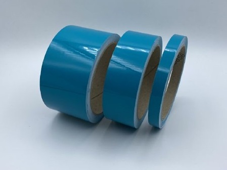 türkieser zierstreifen 3 stück sind auf diesem bild